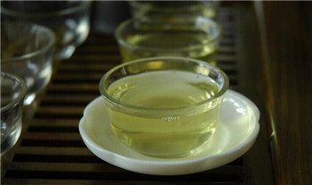 乌龙茶和铁观音的区别